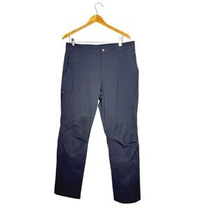 Columbia‎ Omni-Shield Pants
Men's 36x32 Gray Nylon Stretch With Side Zip Pocket